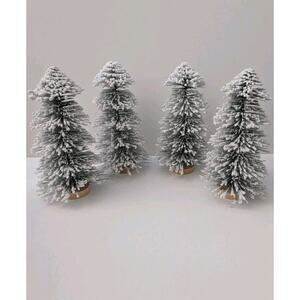 Lot of 4 Flocked Bottle Brush Christmas Trees 9in/22.86cm Tall 4in/10.16cm Wide
